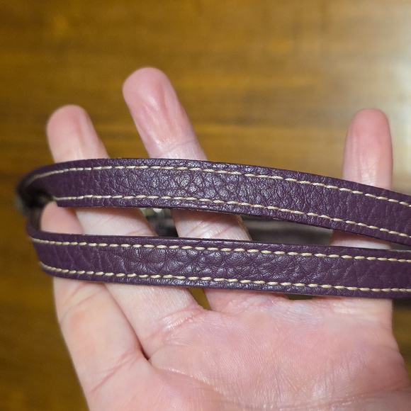 Dooney & Bourke Vintage purple logo canvas and dark purple shoulder bag - Picture 9 of 16